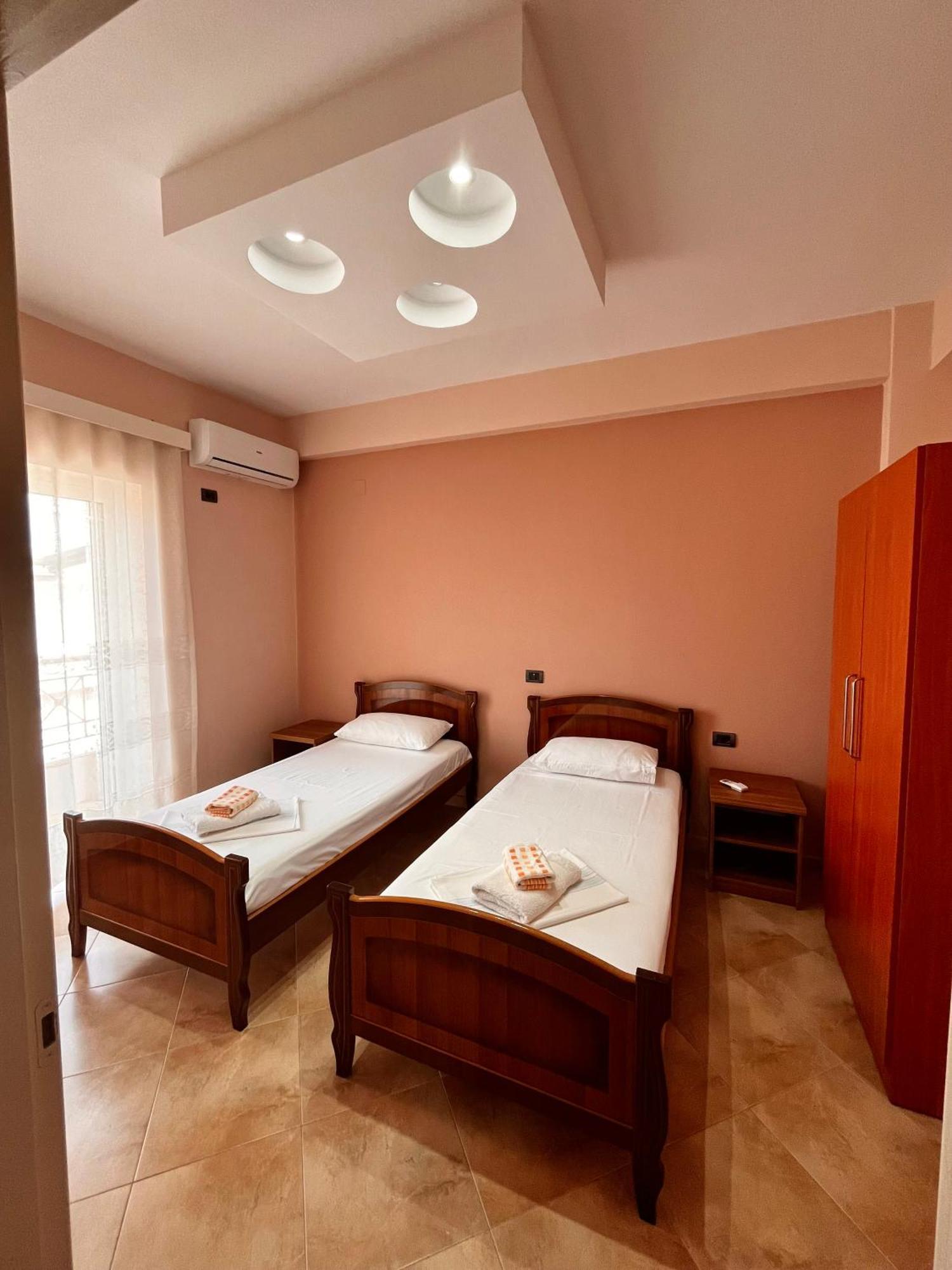 Vila Papa Дуррес Экстерьер фото
